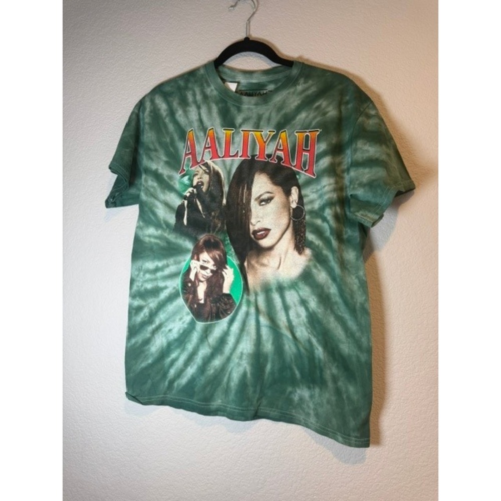 Aaliyah Graphic Tee Green‎ Tie Dye Spiral Cotton Short Sleeve T-Shirt Womens